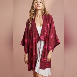 Floreat Embroidered Kimono Robe
